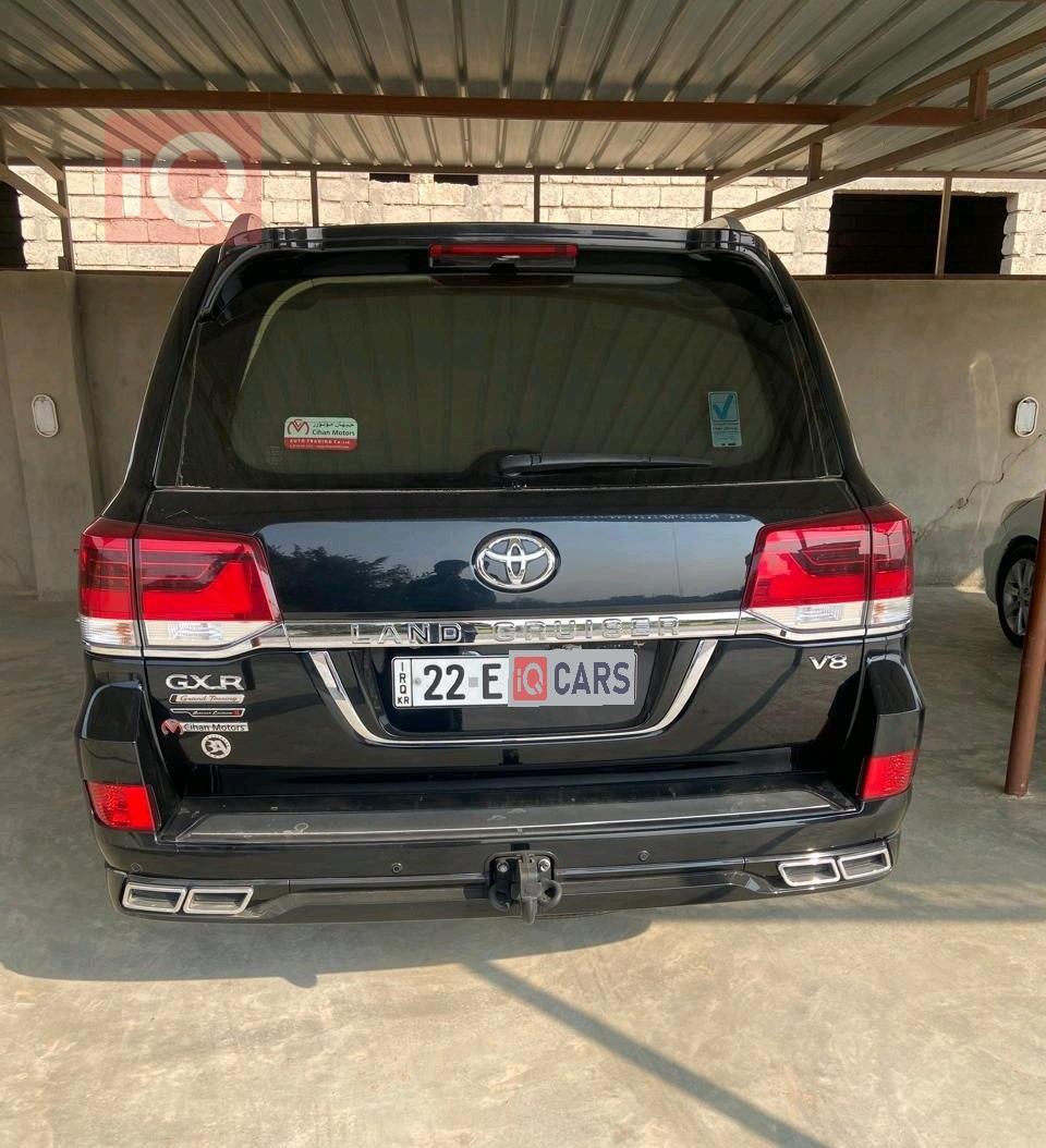 تويوتا لاندكروزر